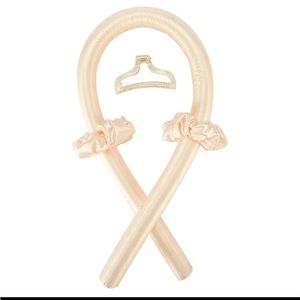 BNWT HEATLESS HAIR ROLLERS